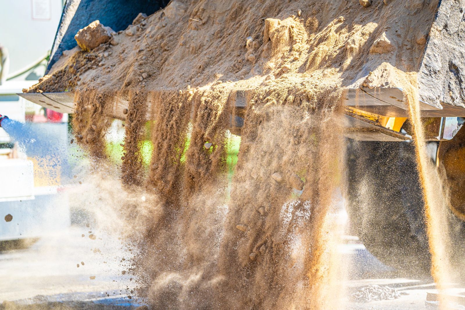 Backlit dirt pour — City of Los Banos