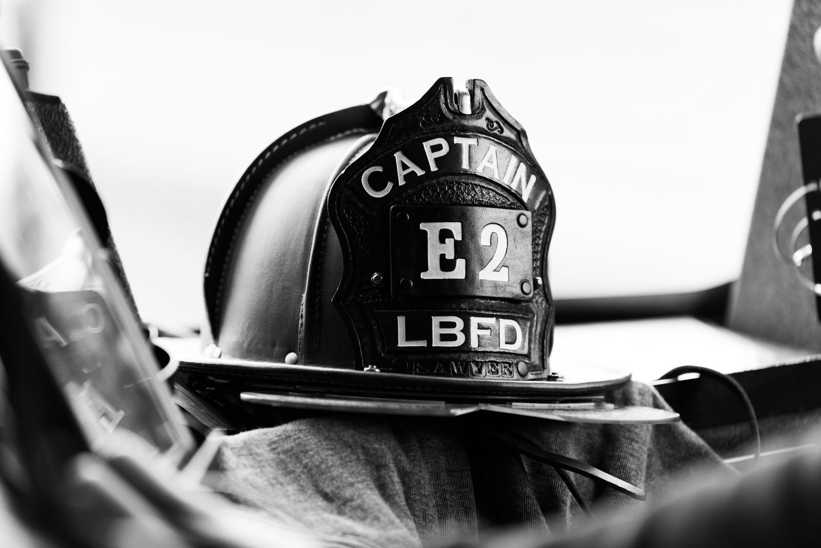 Captain's helmet — Los Banos Fire Department